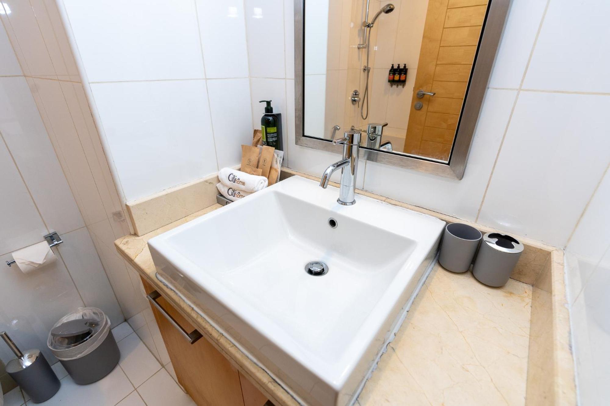 Citihome- Luxurious Downtown *